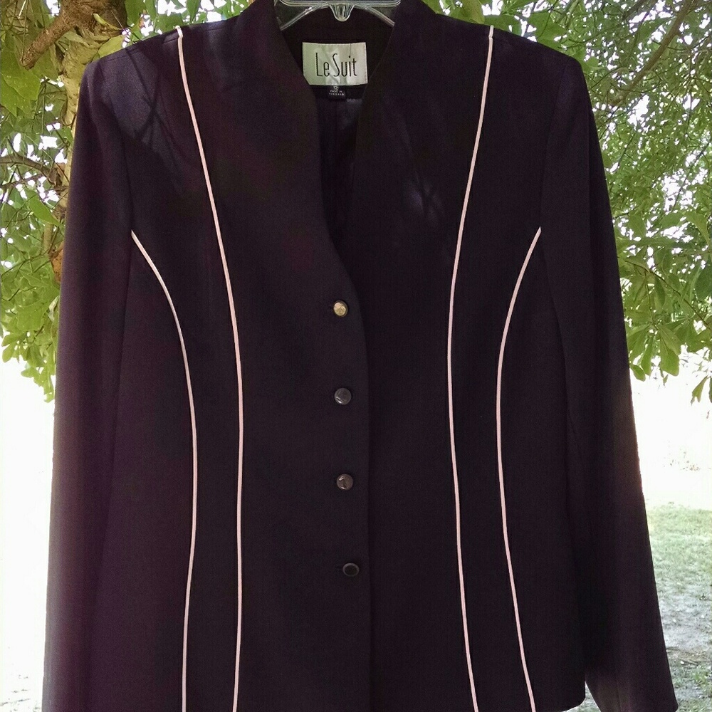 Le Suit Black Blazer